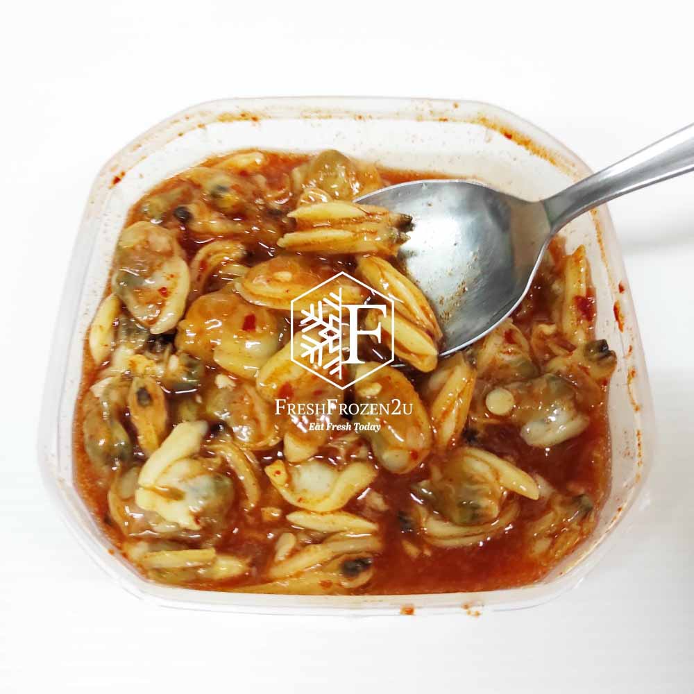 Ready-to-Eat Kimchi Clam Meat (150 g)