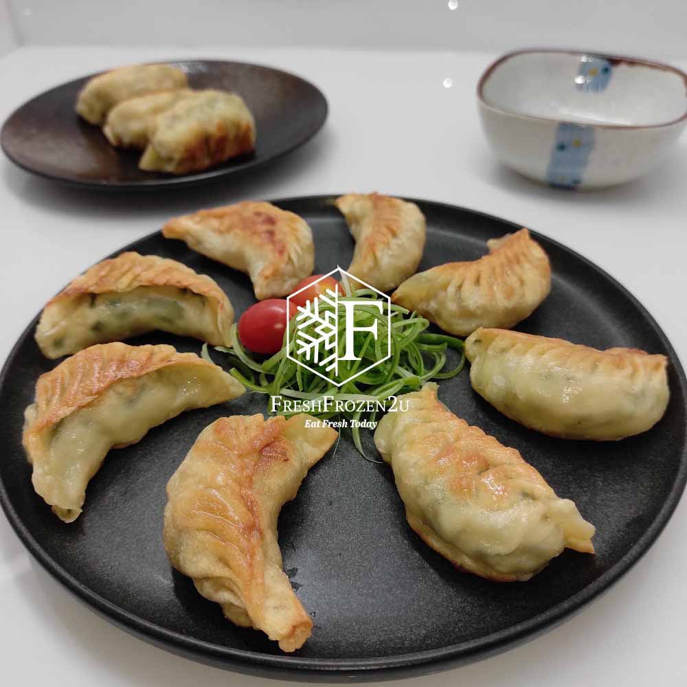 Chicken Gyoza  (10 pcs)  鸡肉餃子