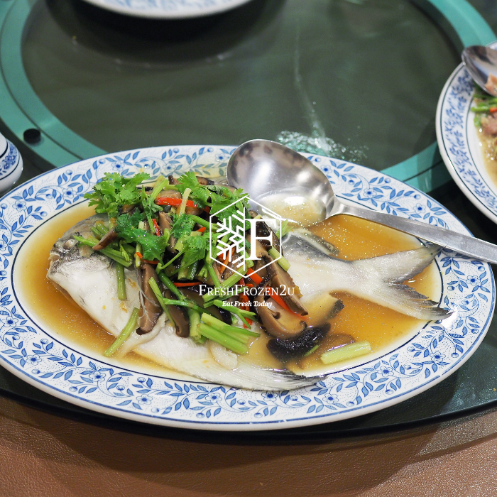 Chinese Pomfret Fish Bawal Tambak 斗鲳 350g