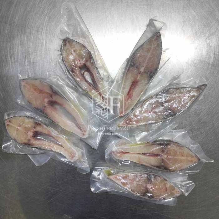 Premium Silver Pomfret Steak Cut (800gm+-)